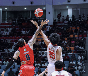 The highlights of the PBA game of Ginebra vs. Rain or Shine